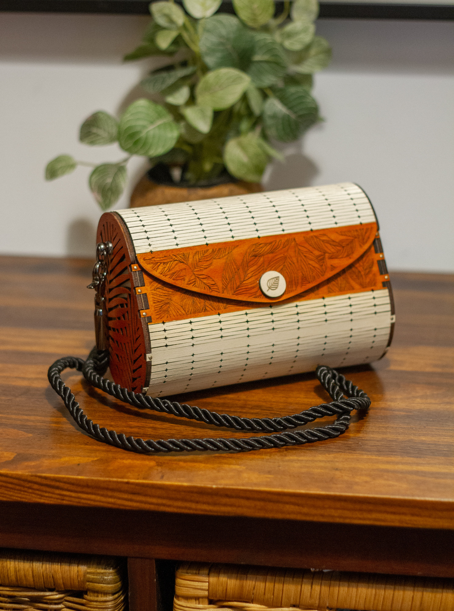 Bolso de Madera modelo "Chic Sapeli"