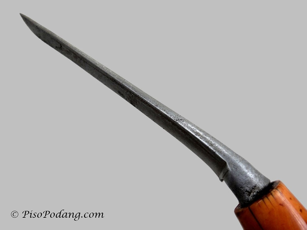 Thumbnail: Tumbuklada Karo Dagger Ivory Hilt & Gold Dirham