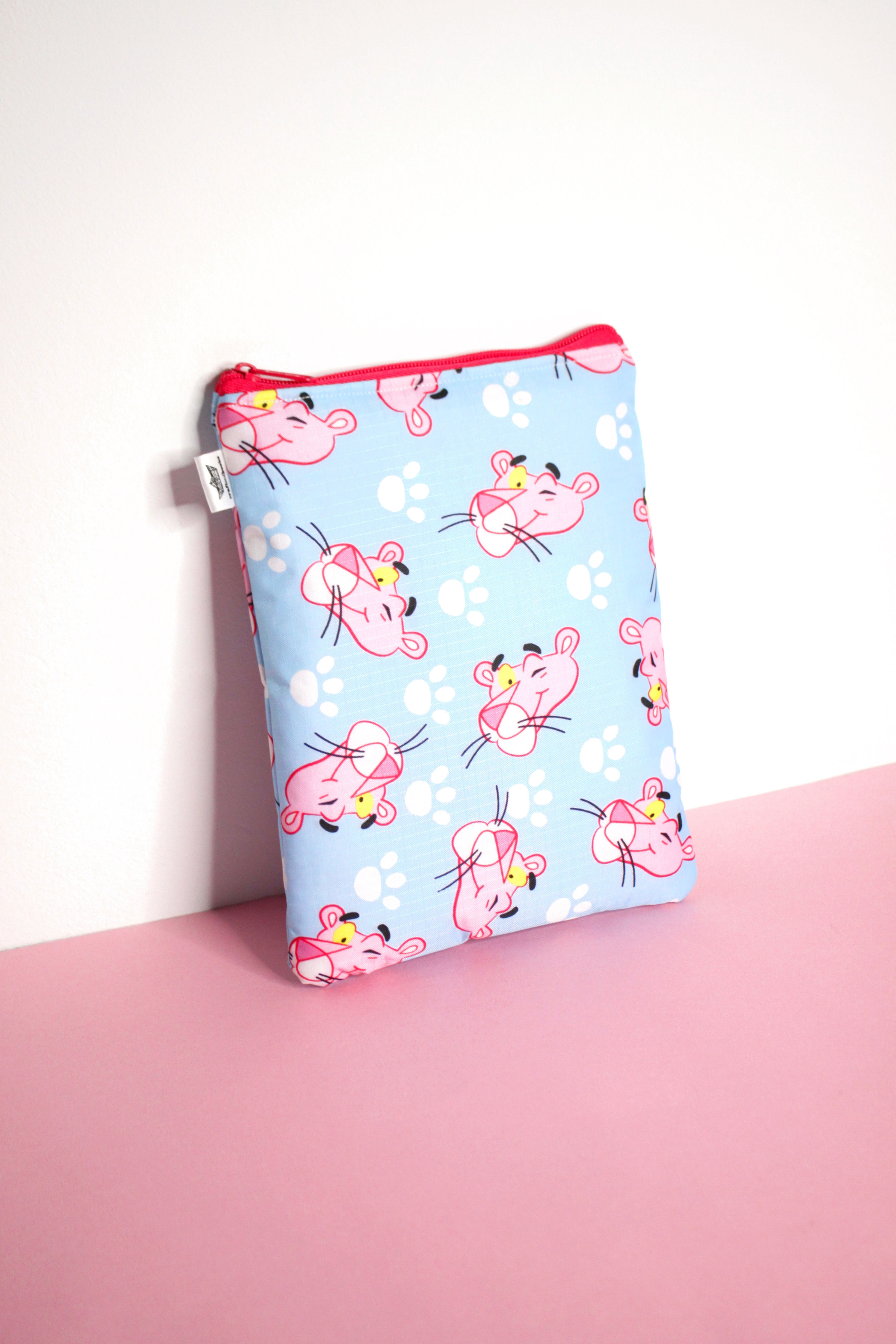 FUNDA M - PANTERA ROSA (IMPERMEABLE)