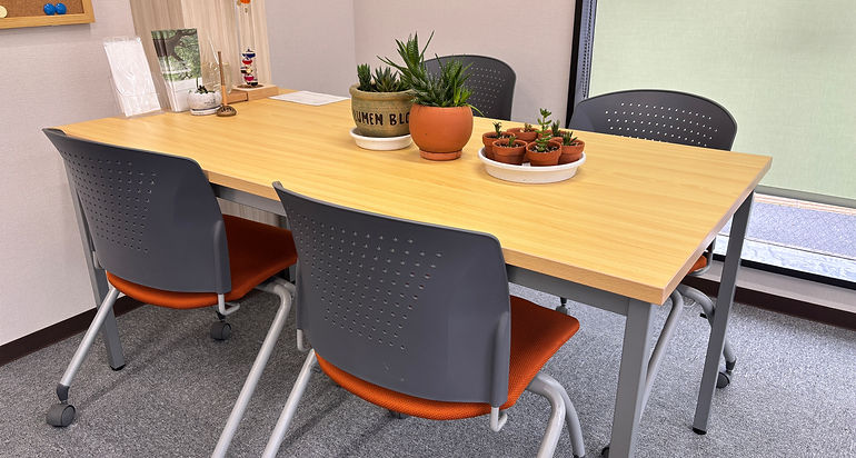 ひとりでも少人数でも学習できます