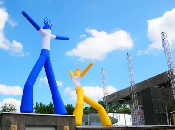 naduvnye figury moskva strike fx