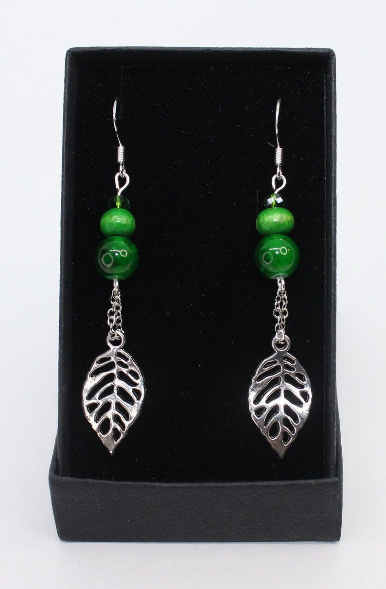 Thumbnail: Leaf with chain and bead drop earrings