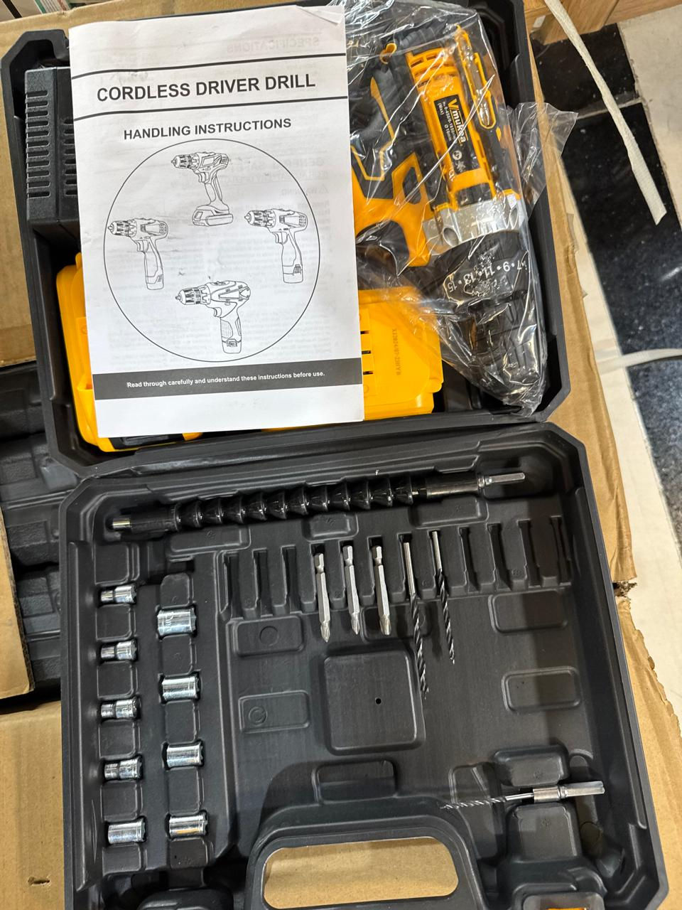 Kit Parafusadeira Furadeira 2 Baterias 36v Maleta 29 Peças