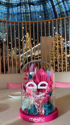 Cloches sur-mesure pour Meetic au Printemps 