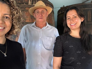 Após mudar de carreira, produtora mantém tradição familiar na produção de cachaça em Igarapé