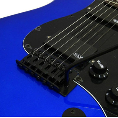 ภาพขนาดย่อ: SQOE กีตาร์ไฟฟ้า ทรง Strat รุ่น SEST210BL
