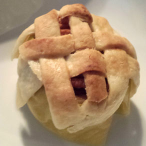 Apple Pie (Baked in the Apples!)