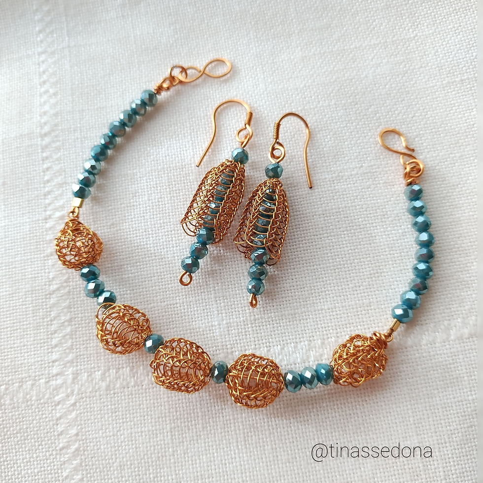 Hand Knitted Apatite Bracelet And Earrings Set 6 -1/2 in
