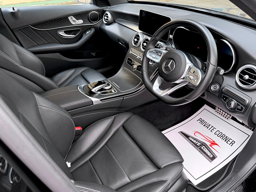 縮圖：2019 MERCEDES BENZ C200 AMG FL