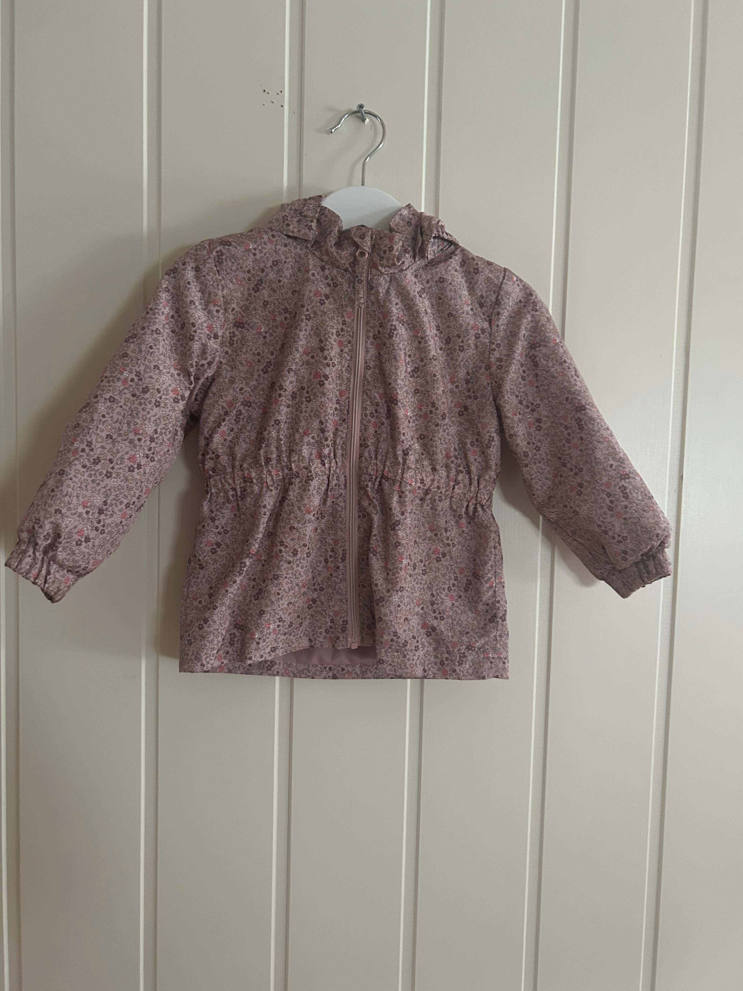 Tynn Jakke fra H&M Str. 86