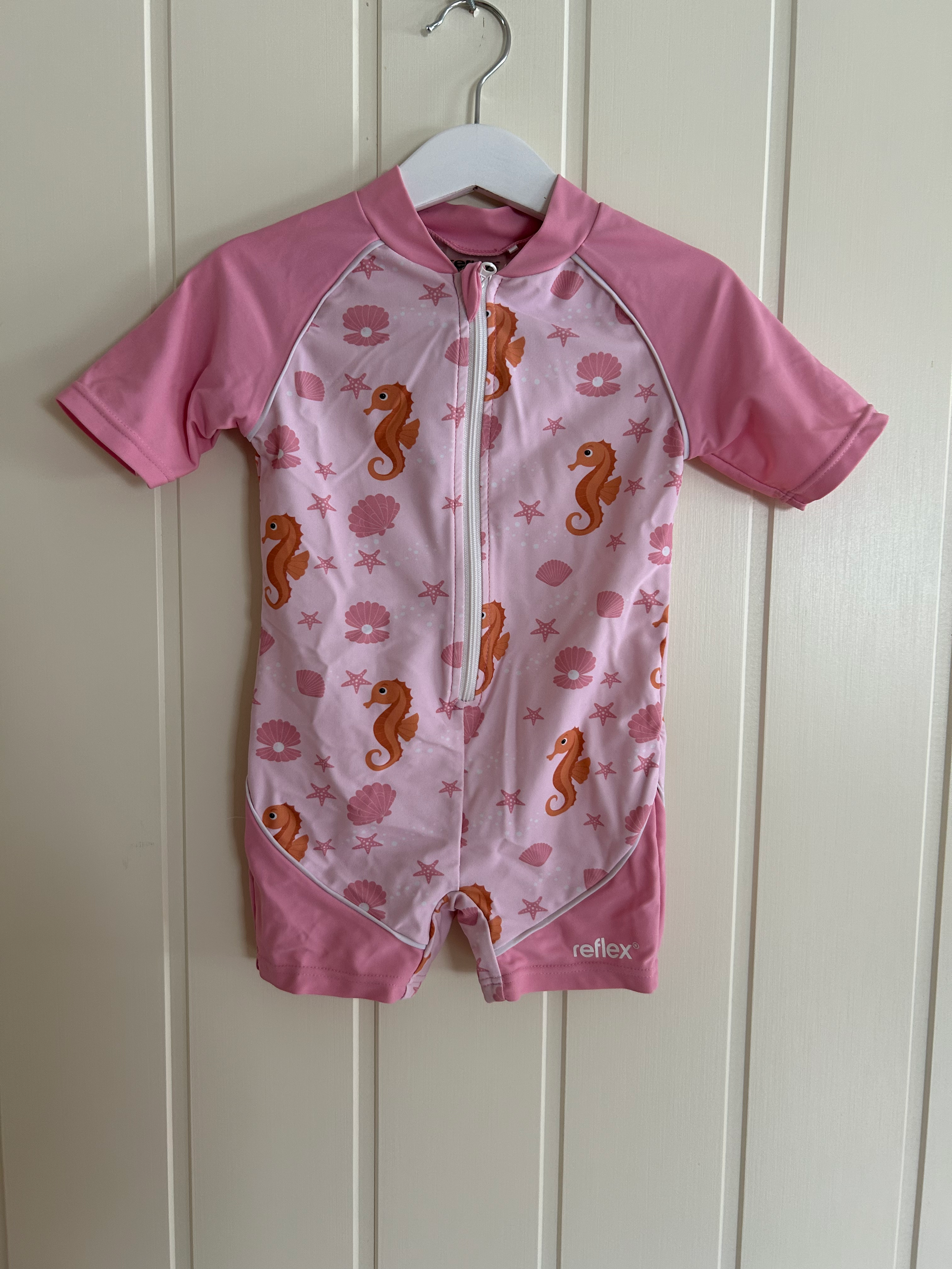 UV-drakt fra Reflex Str. 86/92