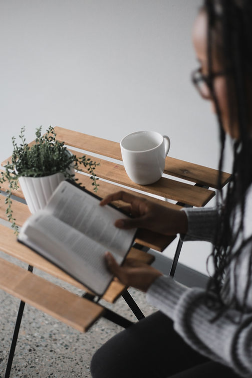 alexandra-fuller-0KUww9GbBj0-unsplash.jpeg