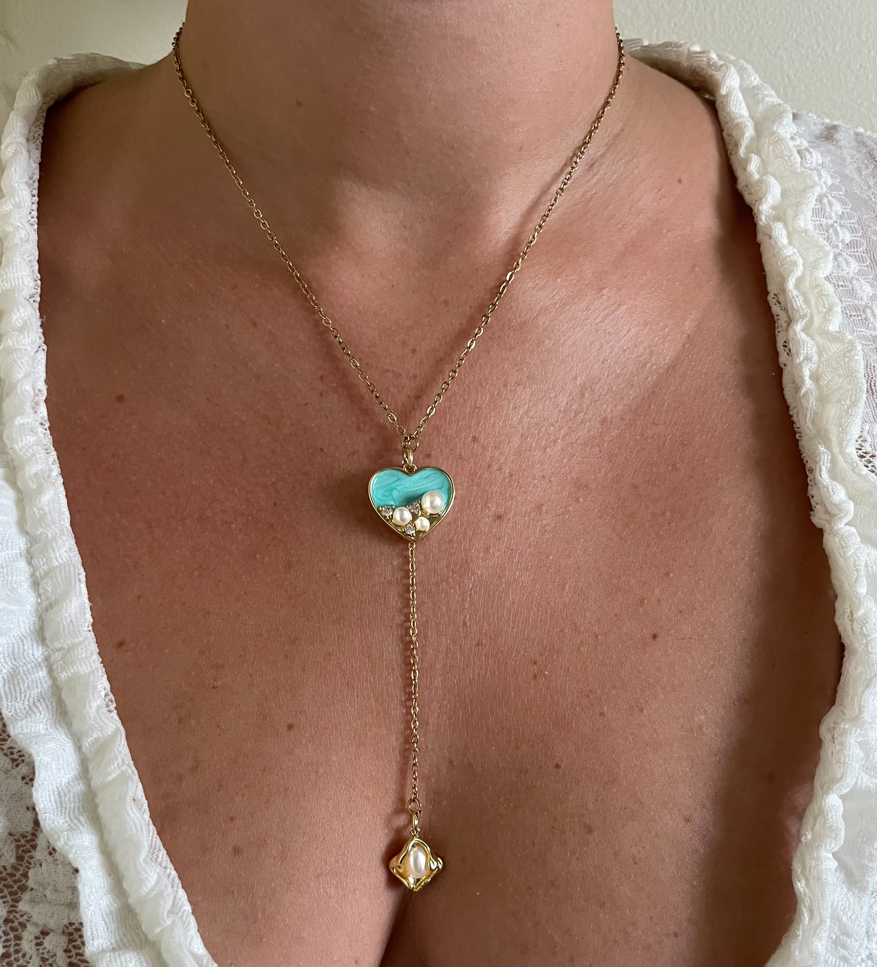 Lustrous Heart Necklace