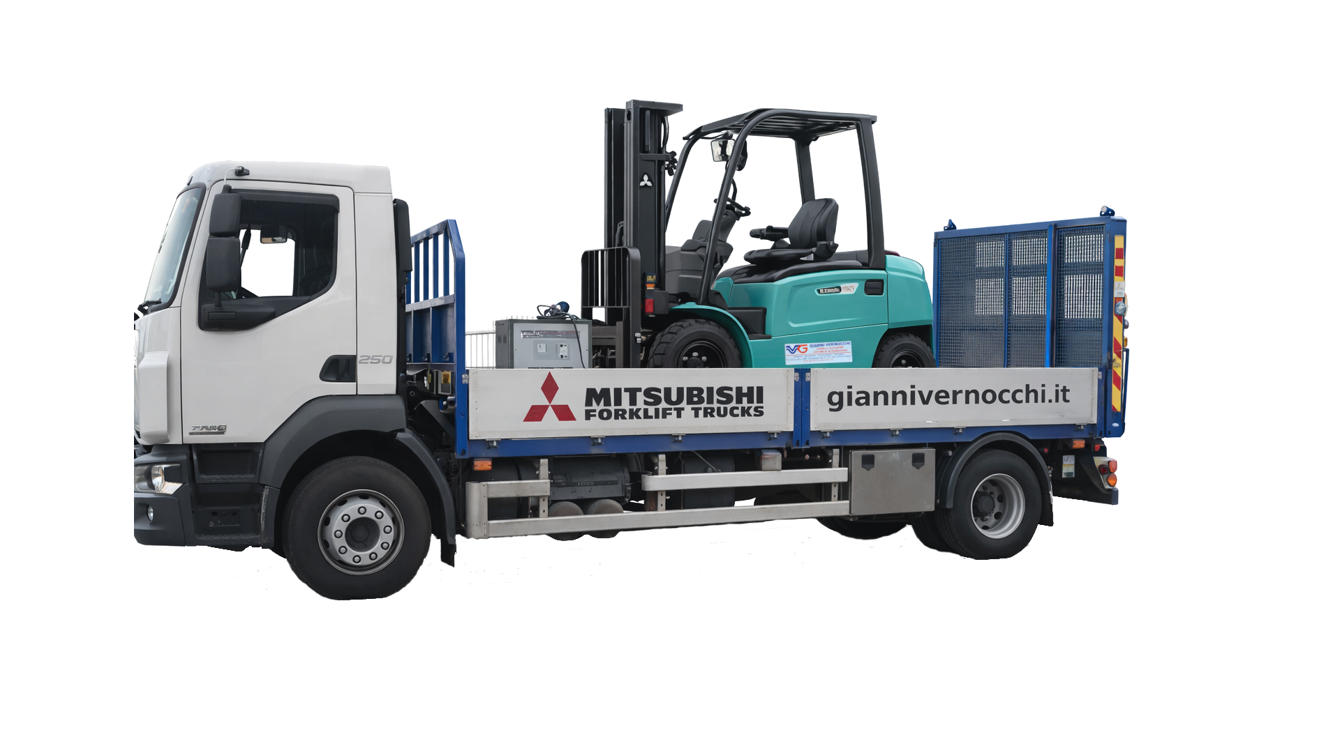 camion che trasporta un carrello elevatore mitsubishi