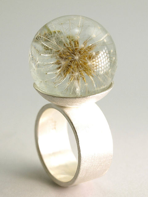 Dandelion Ring