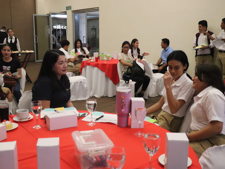 Mesas de trabajo buscan generar sinergías con jóvenes y empresarios en San Miguel