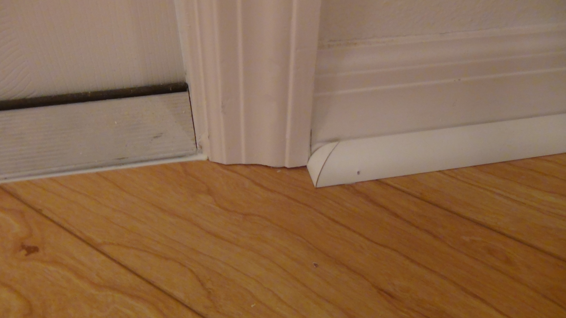 Flooring store + floor installer from Daytona Beach to Jacksonville