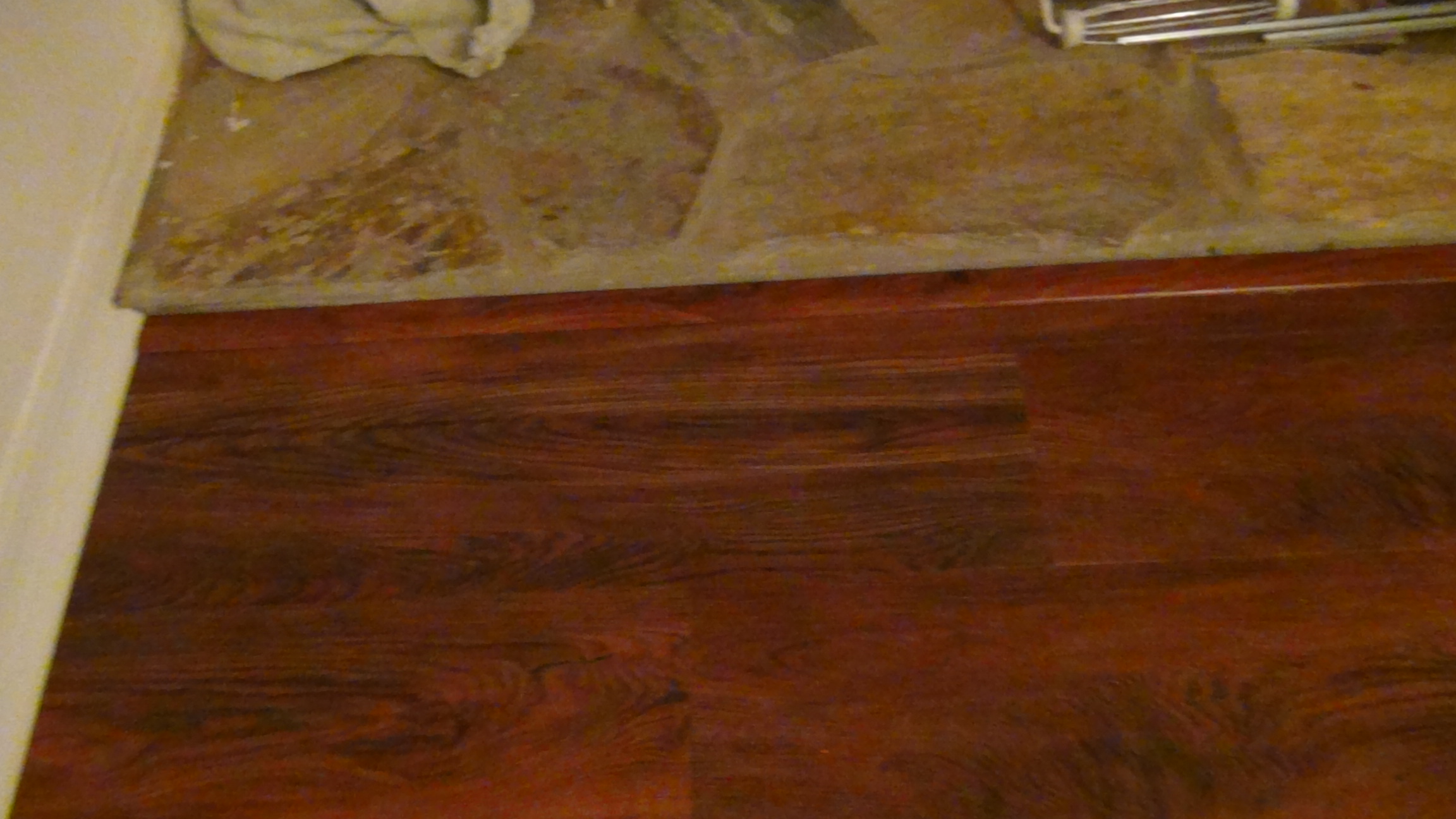 Flooring store + floor installer from Daytona Beach to Jacksonville