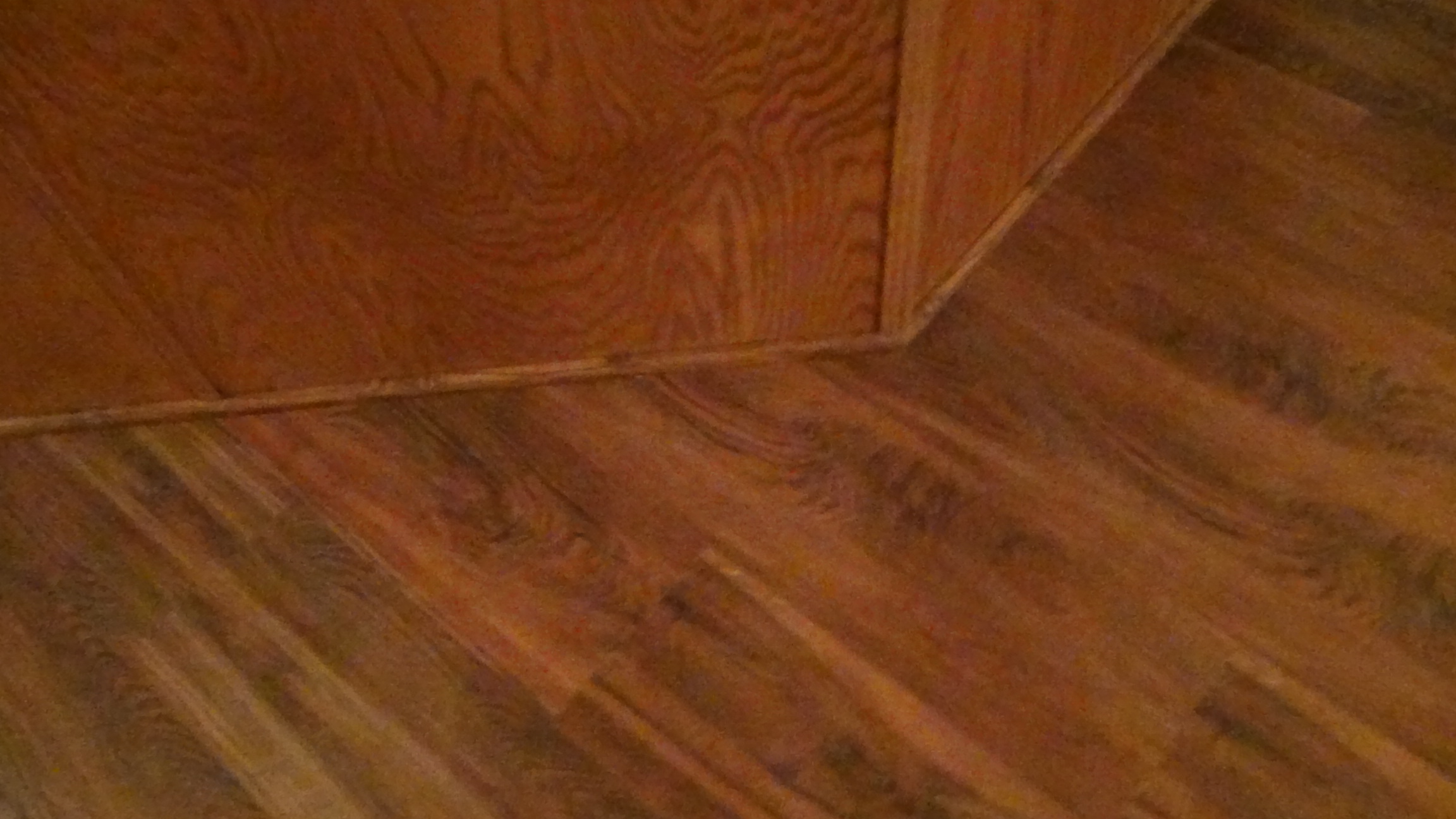 Flooring store + floor installer from Daytona Beach to Jacksonville