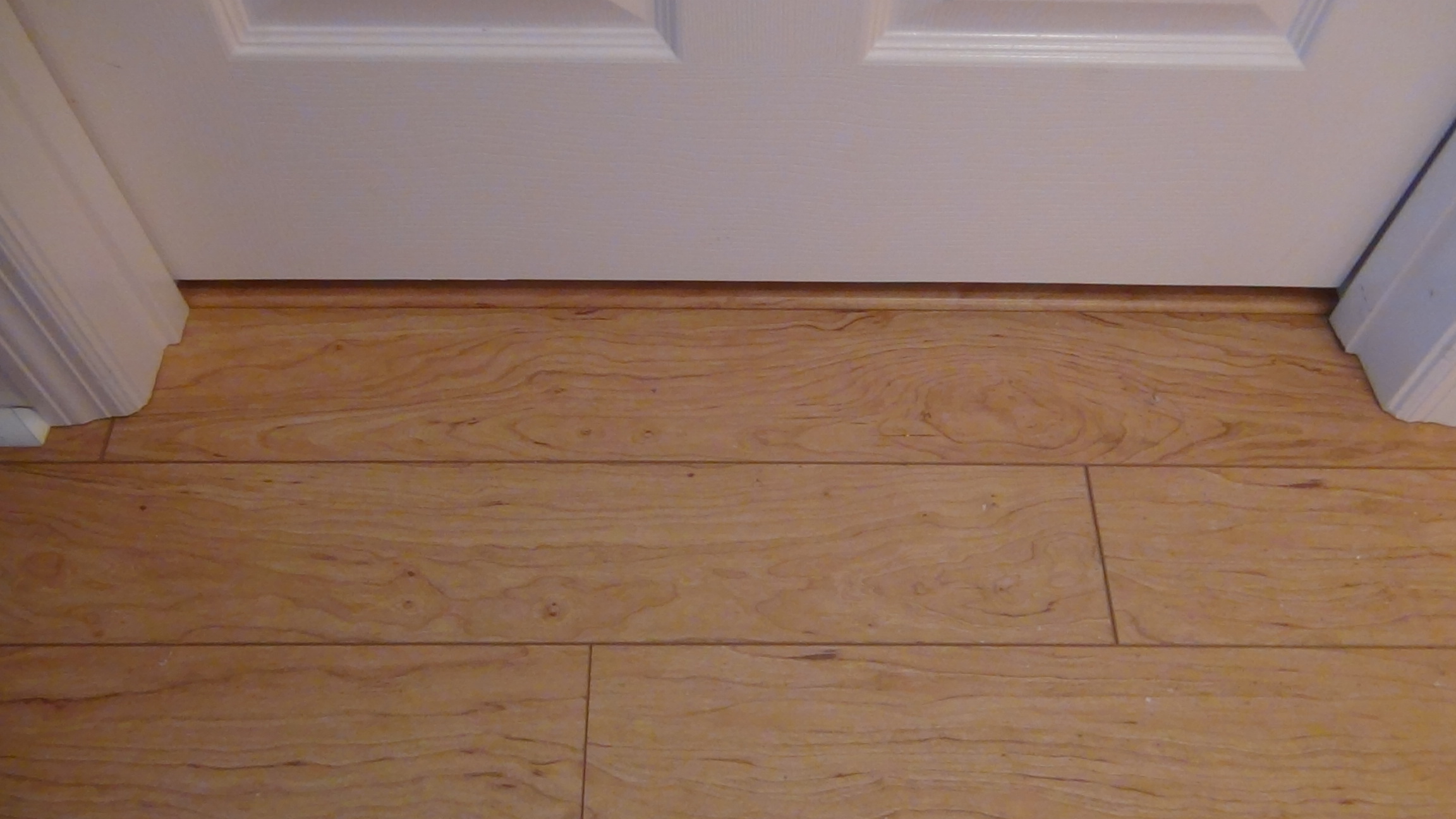 Flooring store + floor installer from Daytona Beach to Jacksonville