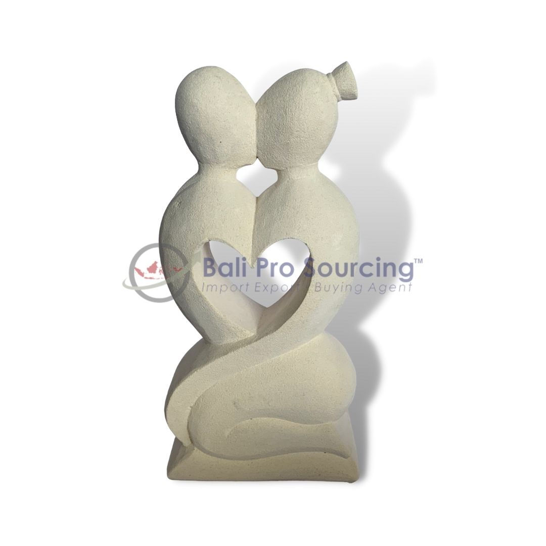 Kissing Couple Sculpture No.6