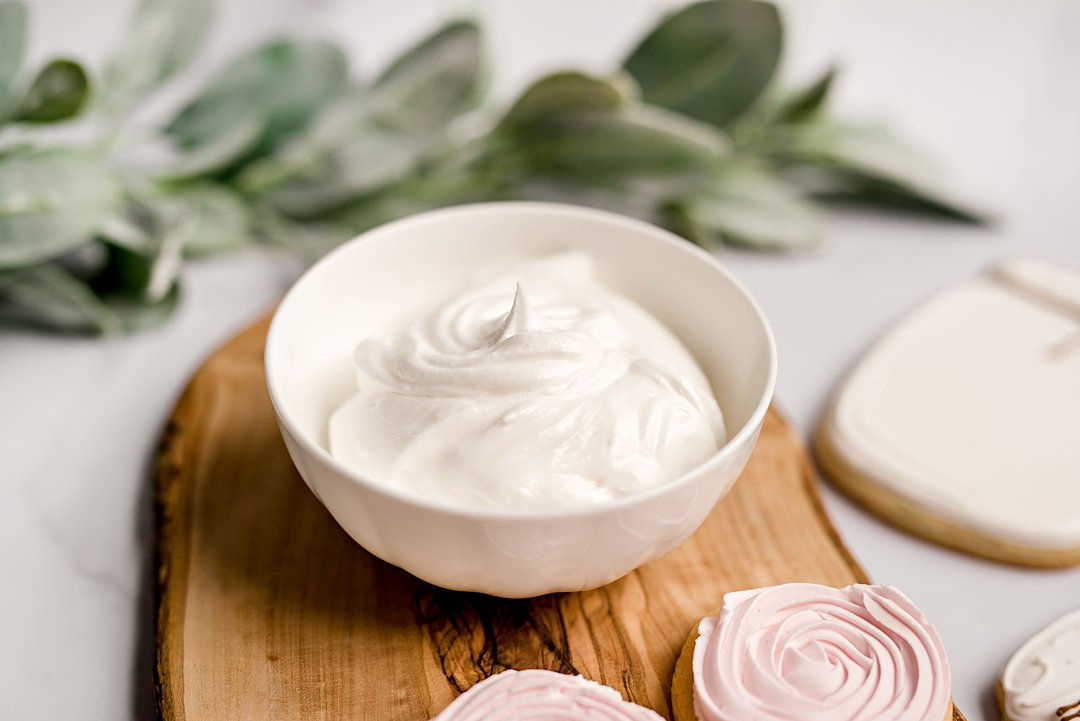 Bebe's Bakes: The Royal Finish Signature Royal Icing