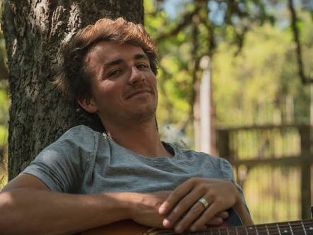 Field Hollers with Luke Wallace