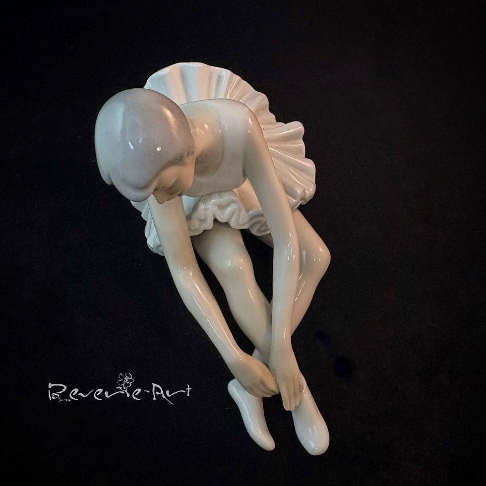Thumbnail: Vintage Lladro Nao Ballerina porcelain figurine