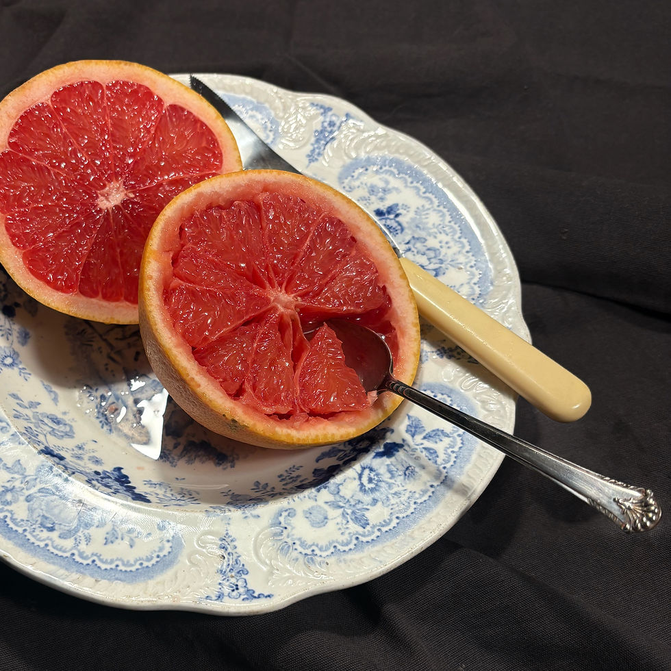 Thumbnail: Vintage Art Deco Cased set of 6 Grapefruit spoons with knife
