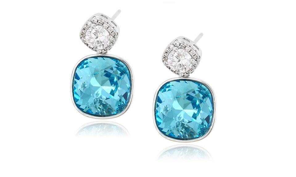 Thumbnail: Elegant Swarovski Earrings