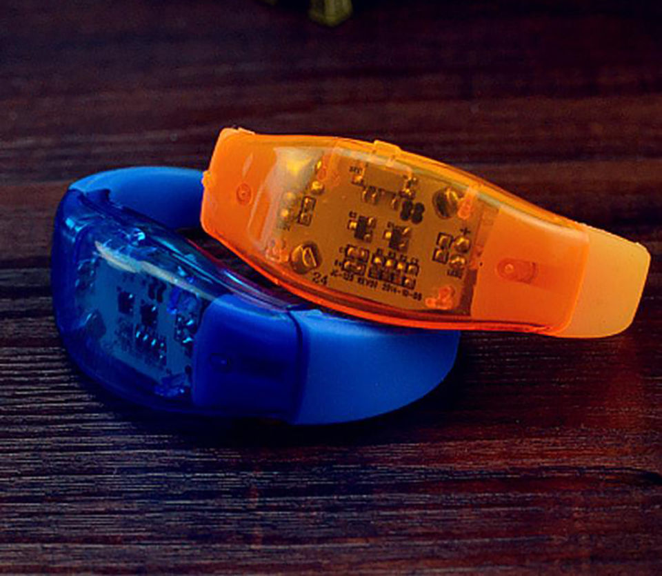 Thumbnail: Sound activated LED bracelet
