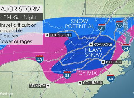 Immobilizing storm to bury Carolina's, southern Virginia in snow and ice