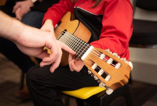 Check Out This Genius GUITAR CLASSES SAN