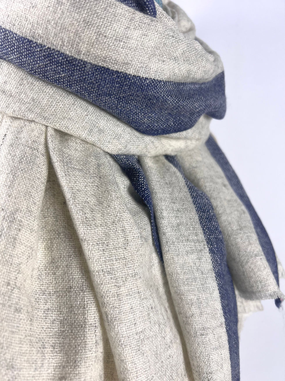 Miniature : GRIS CLAIR BORDURÉ BLEU