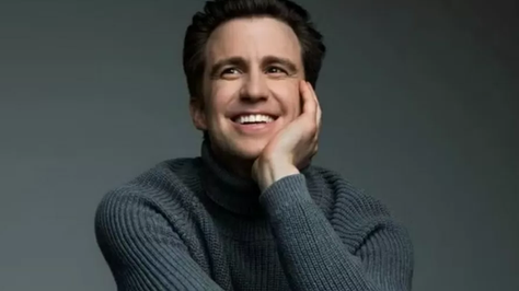 Gavin Creel, o talentoso ator, nos deixa aos 48 anos, apenas dois meses após receber o diagnóstico de uma doença devastadora...