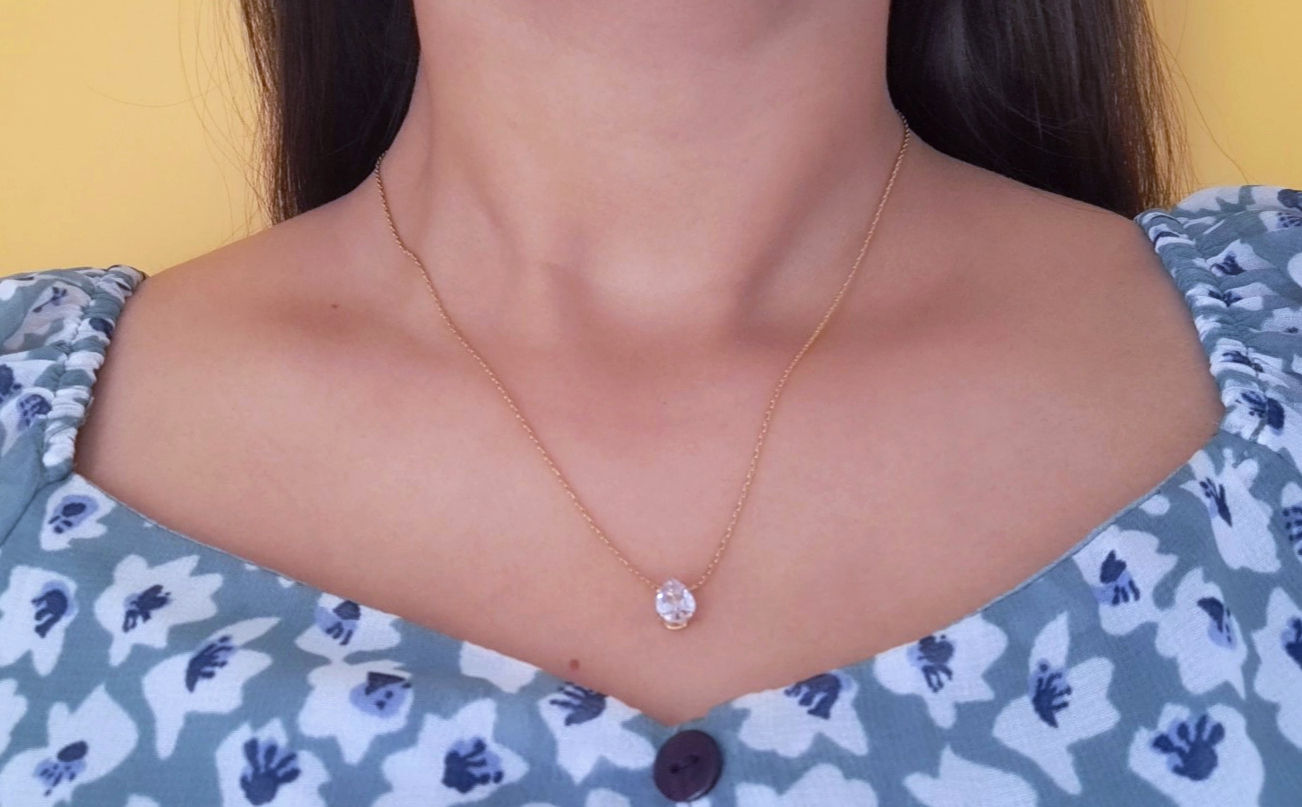 Dainty Teardrop Necklace