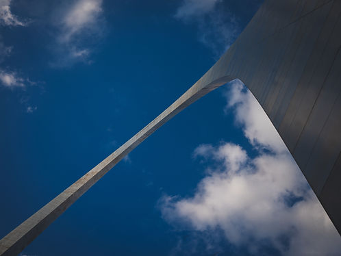 The Gateway Arch in St Louis, Missouri, USA_edited.jpg