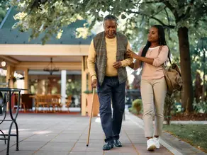 When Is It Time to Move a Parent Into Senior Living? 7 Signs Families in Calgary Shouldn’t Ignore
