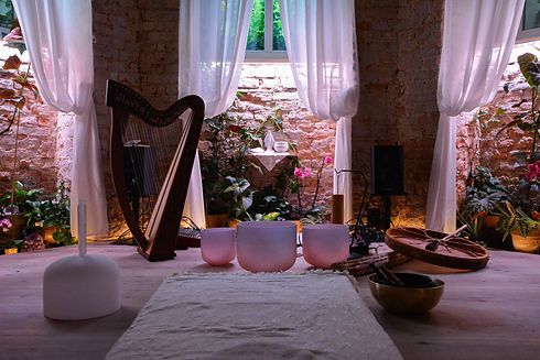 Sound+healing+sanctuary+in+Berlin.jpeg