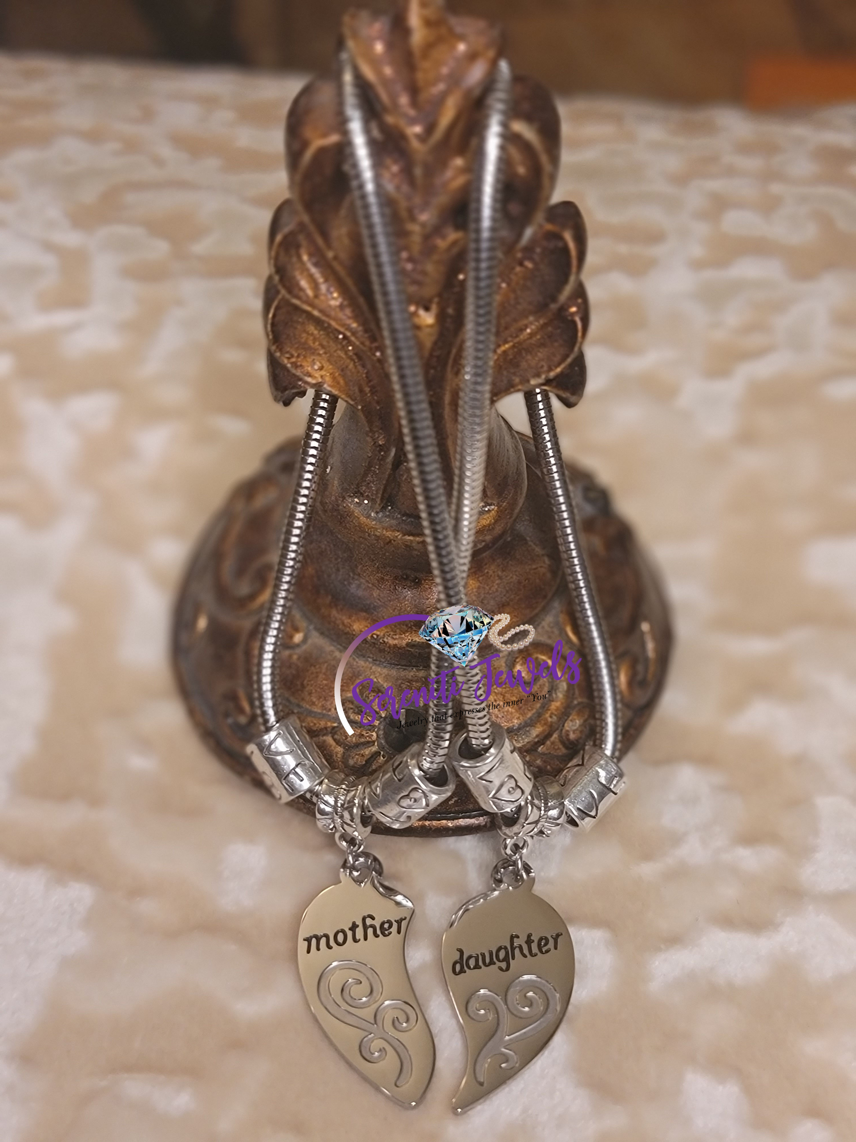 Mother and daughter love rope bracelet set