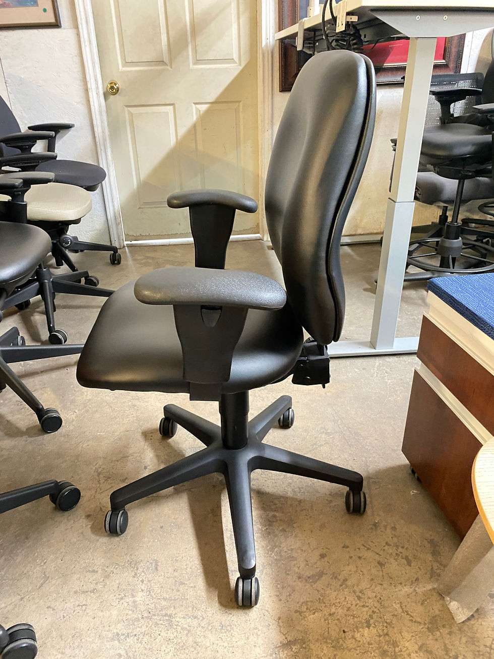Thumbnail: Hon ergonomic office chair 