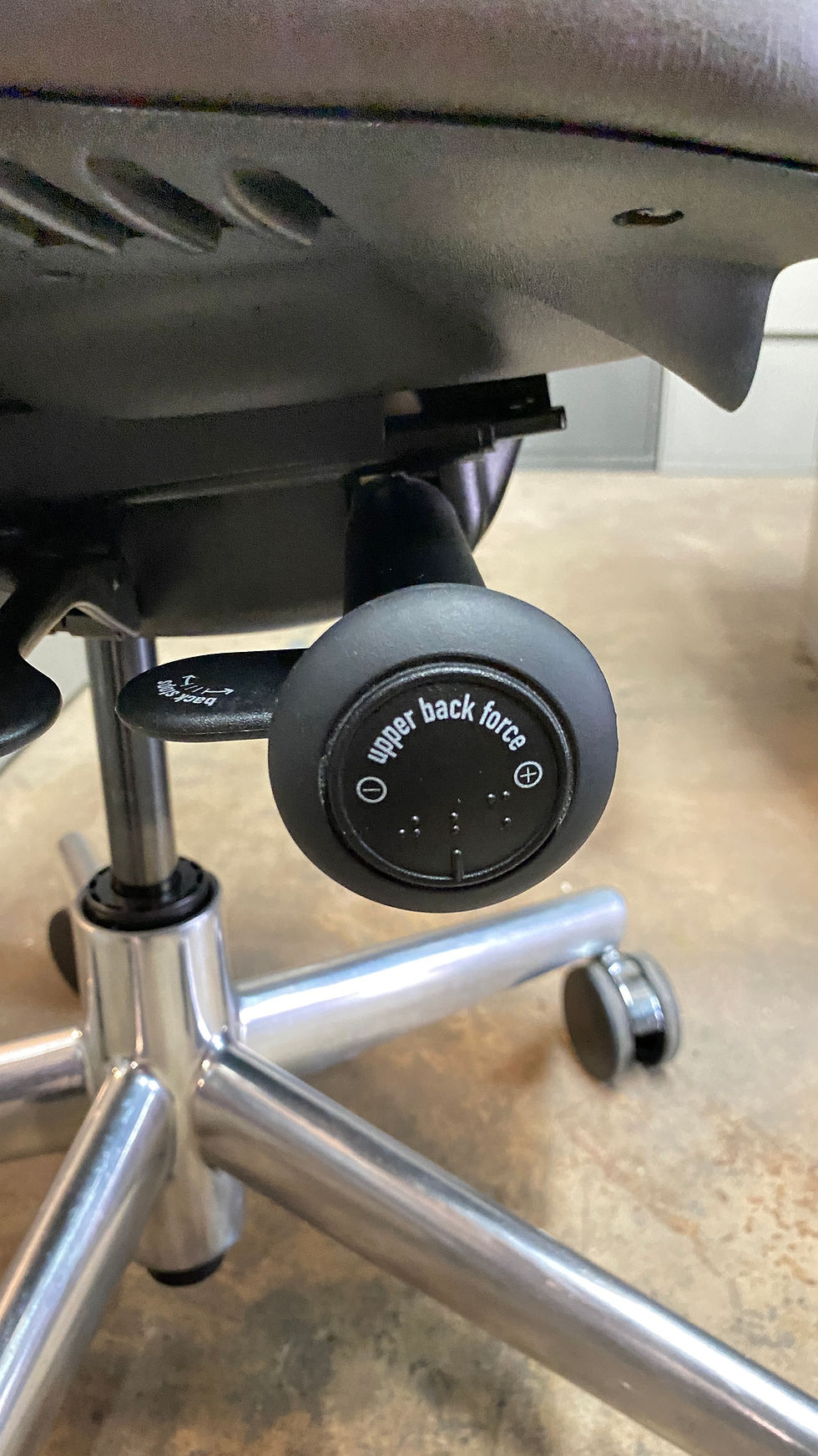 Thumbnail: Steelcase leap V2 office chair 