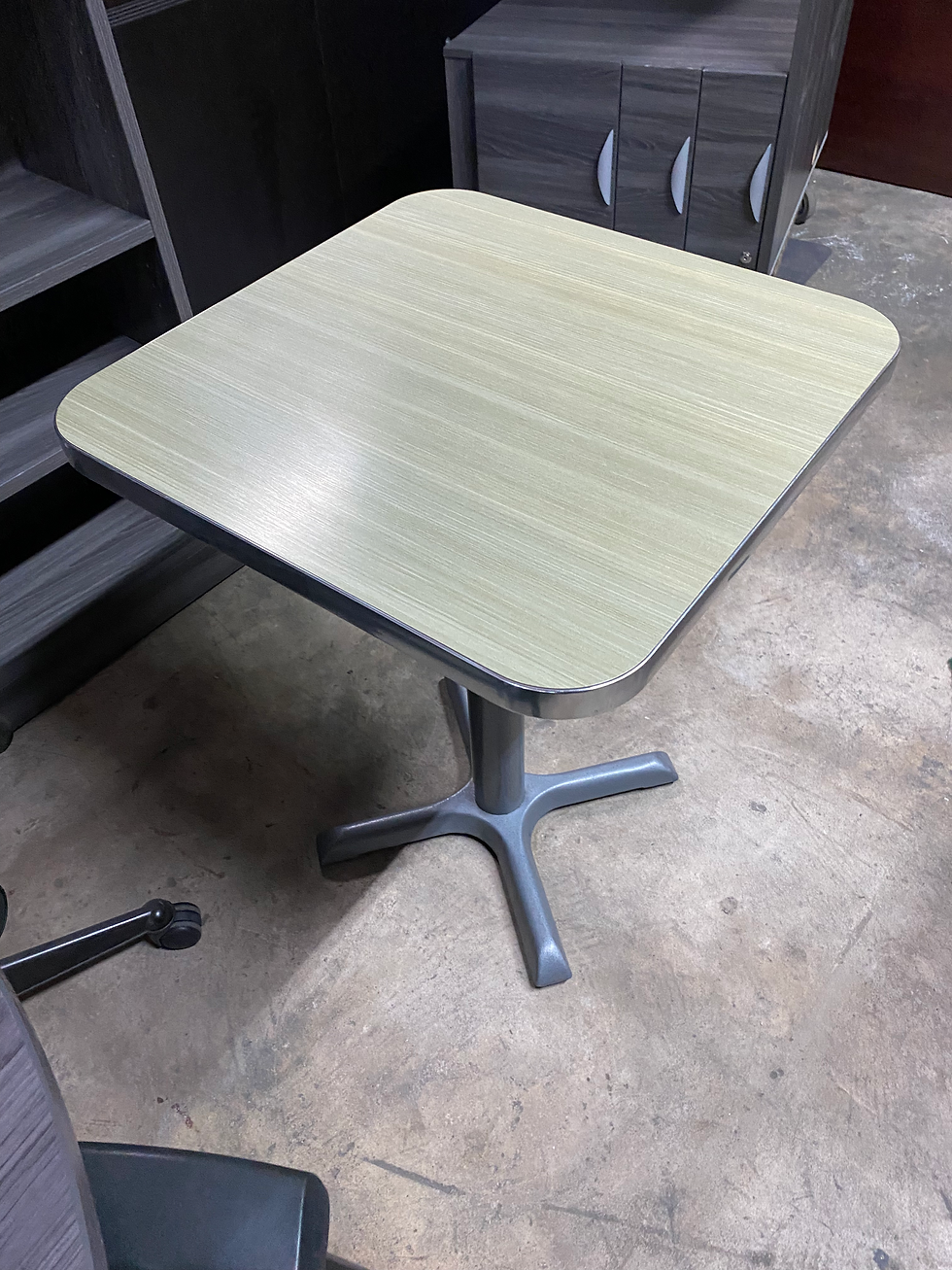 Thumbnail: 24" square table 