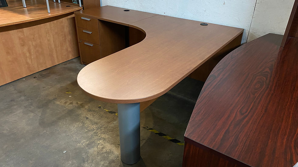 Thumbnail: Turnstone L shaped desk 