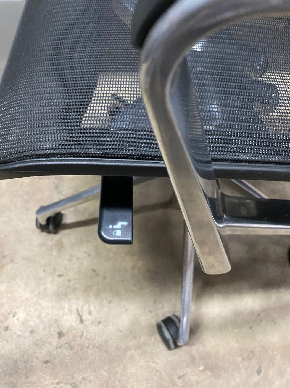 Thumbnail: Stylex mesh office chair 