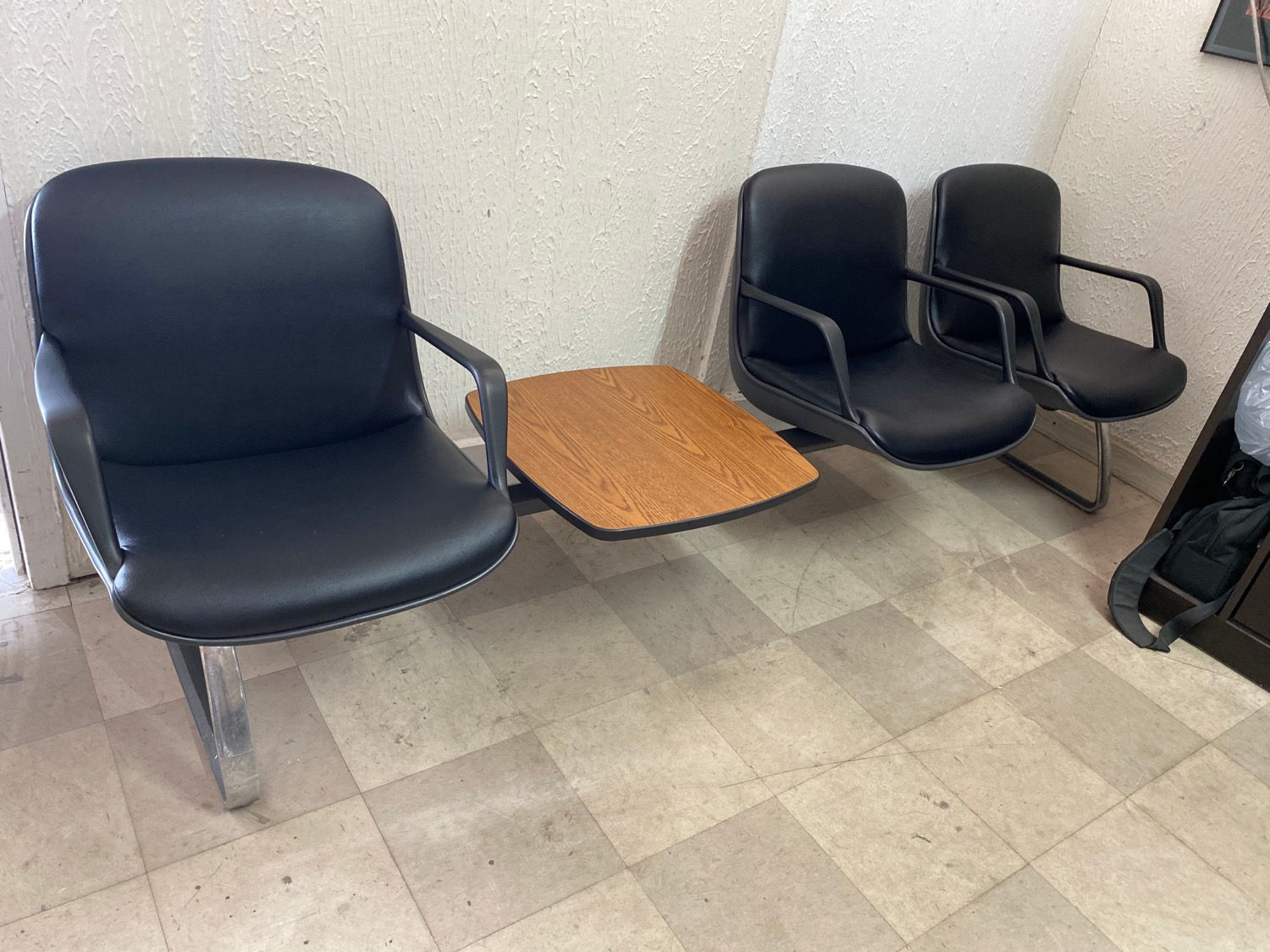 Steelcase model 451 triple seat tandem bench with table 