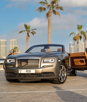 rolls royce dxb.jpeg