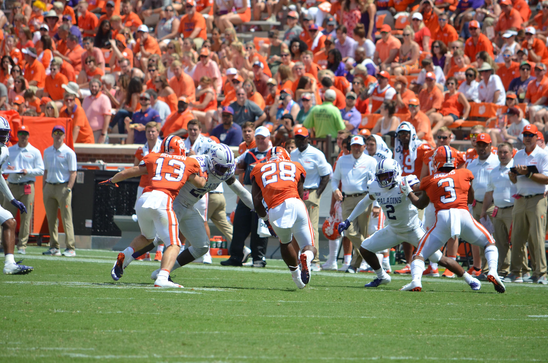 Tavien Feaster