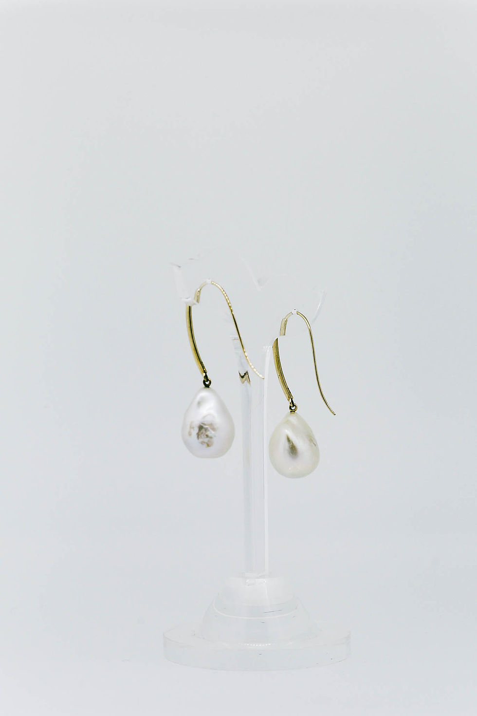Thumbnail: Vineyard wedding happiness earrings
