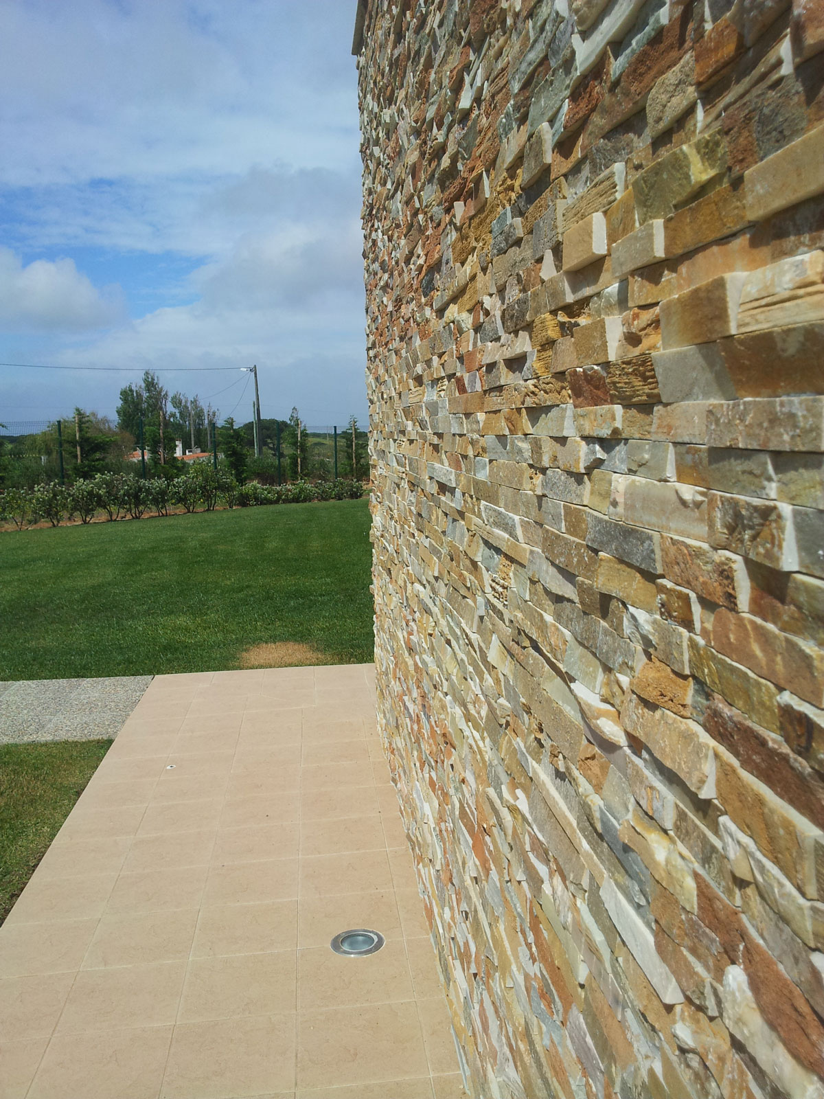Quartzito-terra-4-tiras-Refª-53-55x15x25-35-15